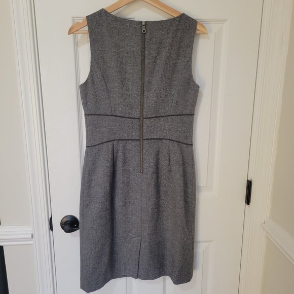 Halogen Grey Herringbone Wool Blend Sheath Dress size 4 - Picture 2 of 6
